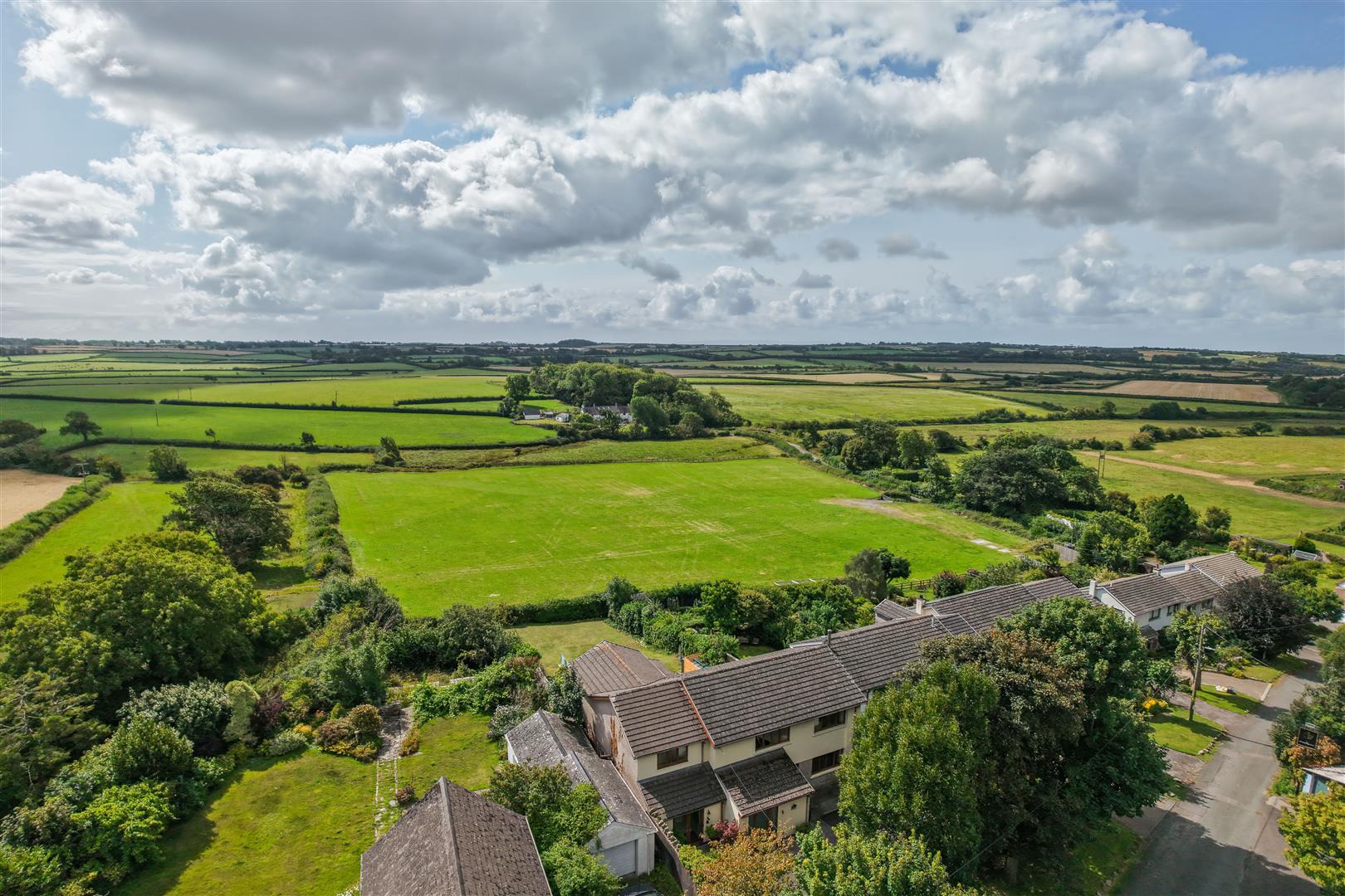 1 Coed Masarnen, Colwinston, Cowbridge, Vale of Glamorgan, CF71 7NG